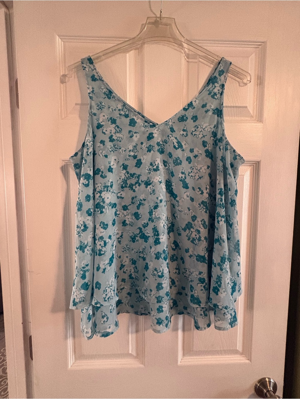 Lane Bryant Light Blue Floral V-Neck Camisole